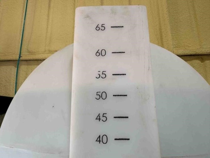 65-gallon-def-tank-on-stand-image-3