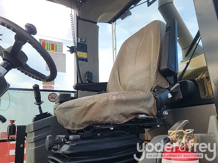 2011-caterpillar-cp74-image-27