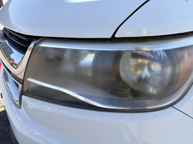 2017-chevrolet-colorado-image-30