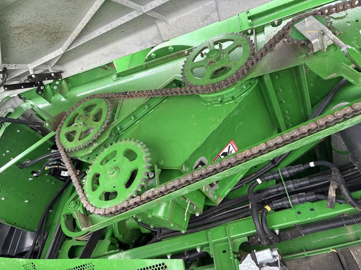 2018-john-deere-s790-image-65