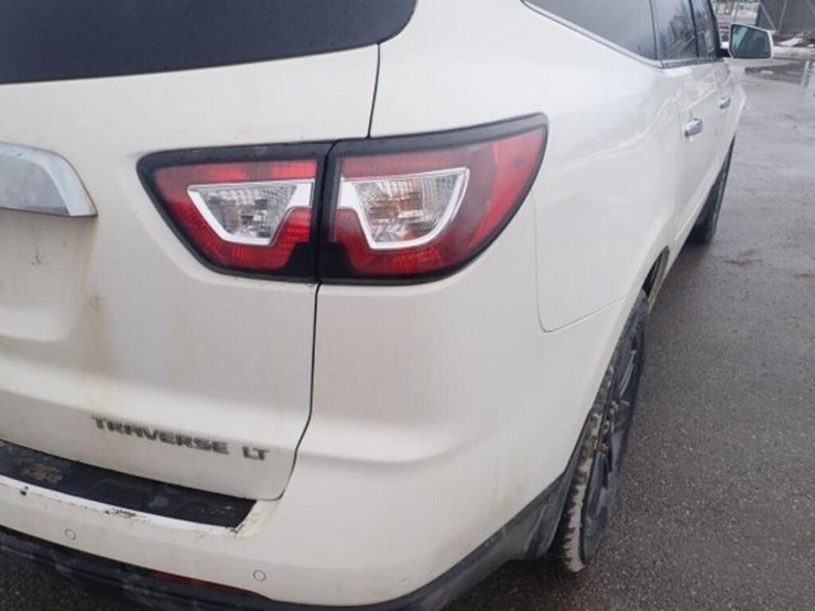 2015-chevrolet-traverse-image-79