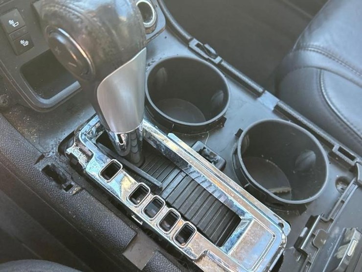 2012-gmc-acadia-slt-image-25