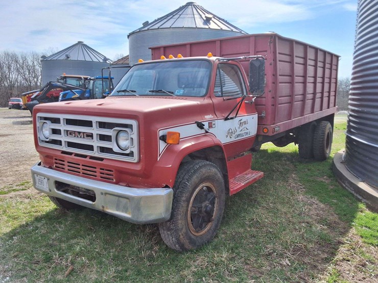1989-gmc-7000-image-15