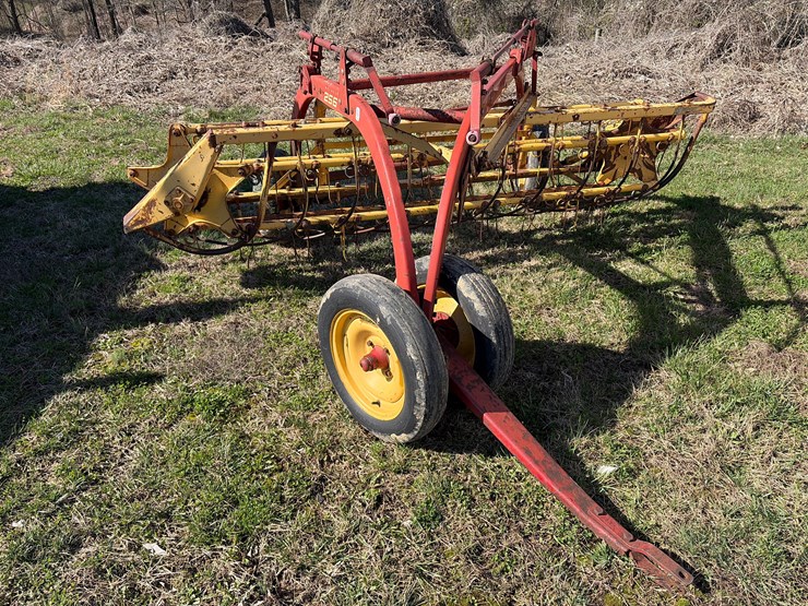 new-holland-256-image-1