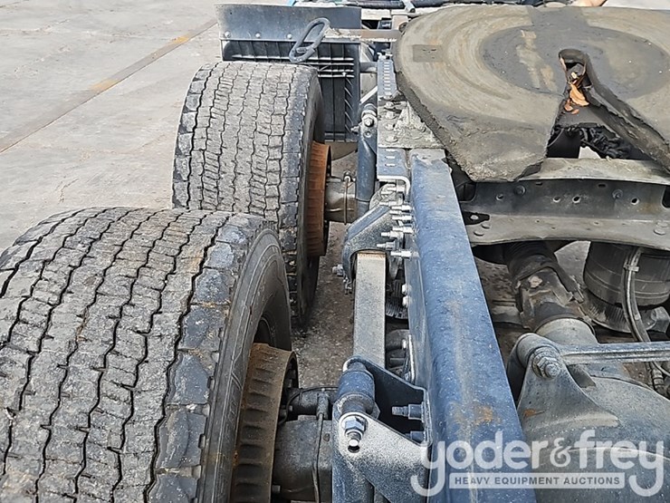 2021-mack-mack-anthem-t64-6x4-truck-tractor,-day-cab,-mp-7-425hp-diesel-engine,-automatic-m-drive-transmission-image-20