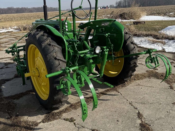 john-deere-h-image-7