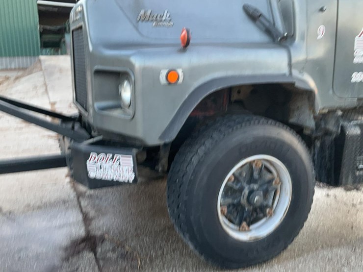 1989-mack-dm690s-image-15