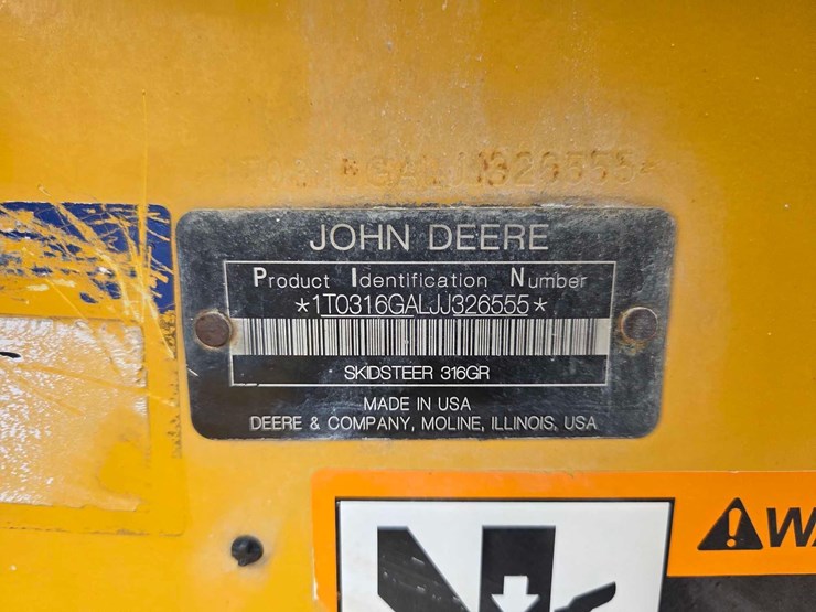 2018-deere-316gr-image-5