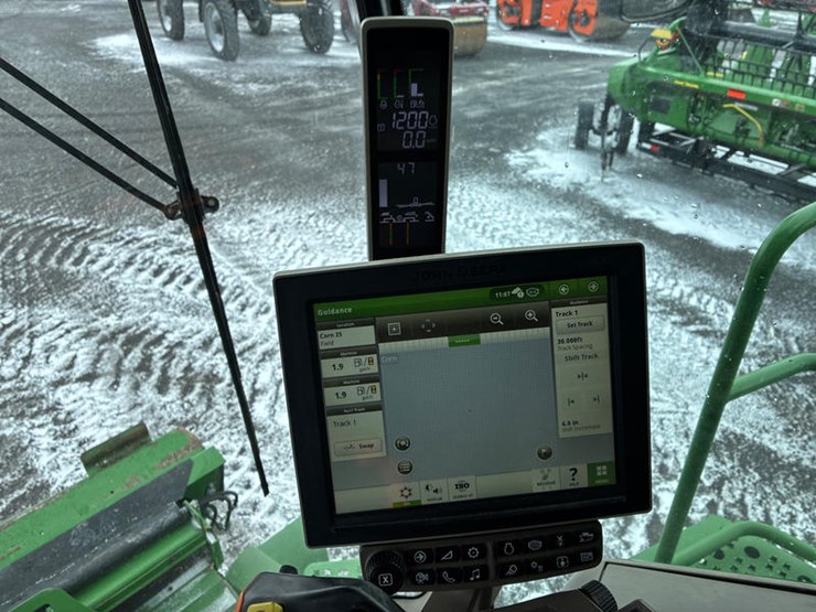 2018-john-deere-s790-image-56