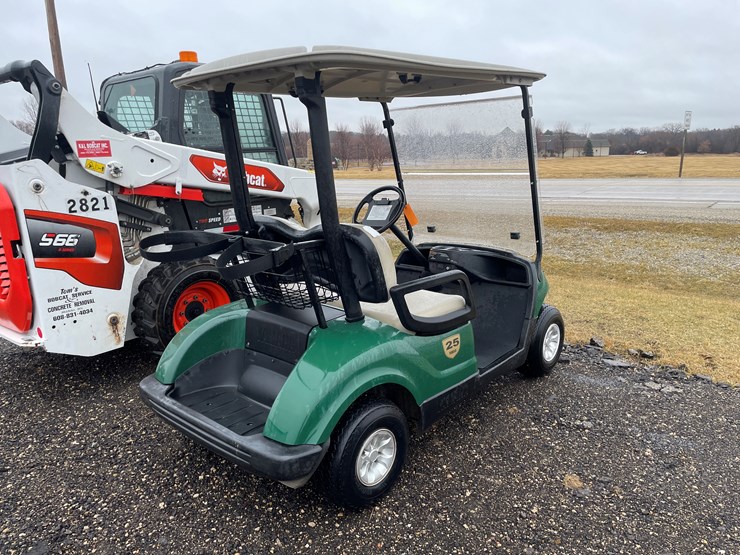 #3101-•-2009-yamaha-ydra-gas-golf-cart-image-5