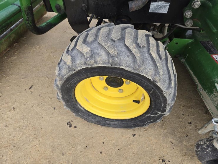 john-deere-1025r-image-7