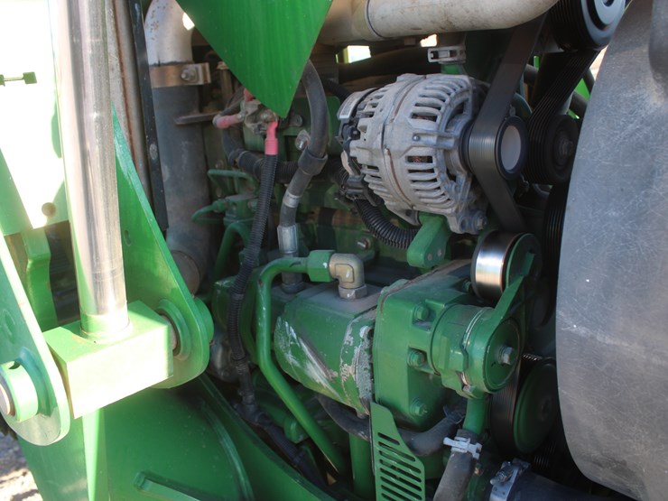 2011-john-deere-6115d-image-79