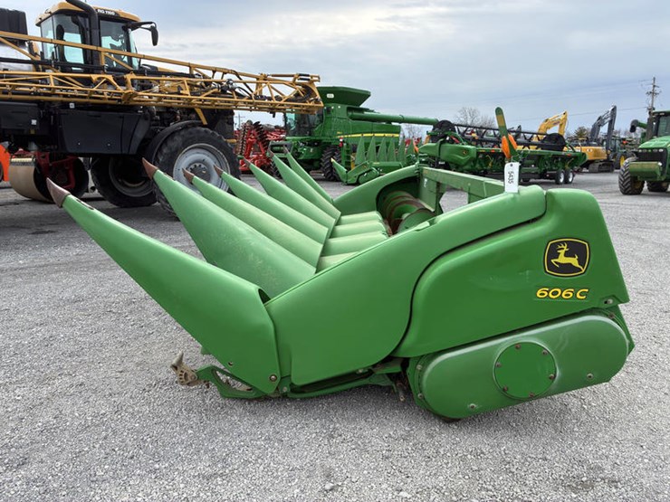2009-john-deere-606c-image-1