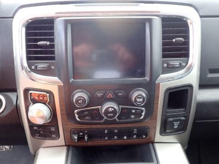 2018-dodge-ram-1500-image-17