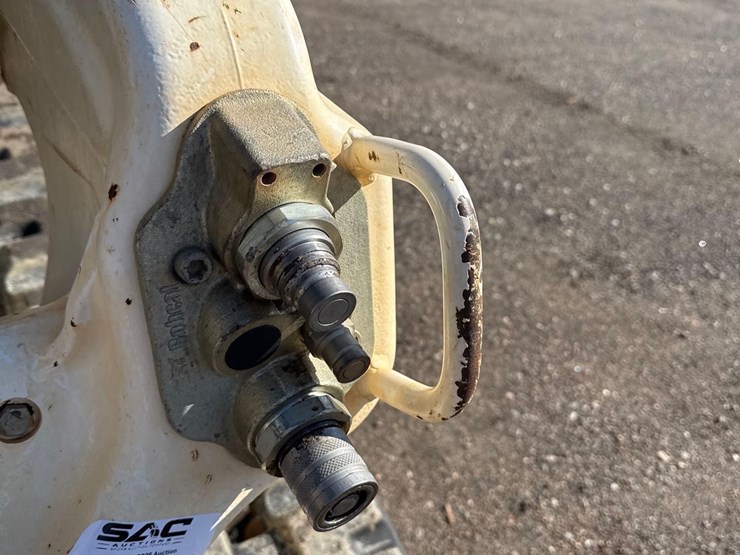 2022-bobcat-t66-image-9