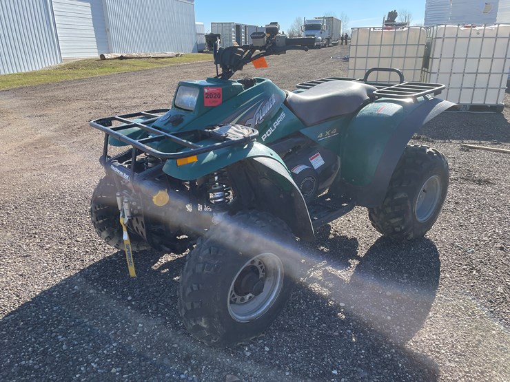 #3108-•-polaris-xplorer-four-wheeler-(no-reg.-card)-image-1