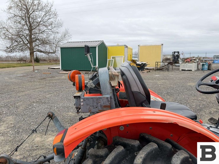 kubota-m4-071-image-33