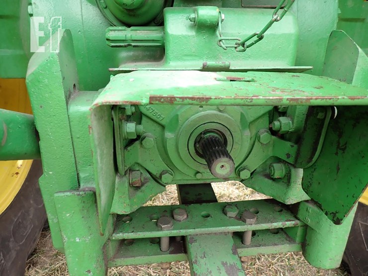 john-deere-4440-image-11