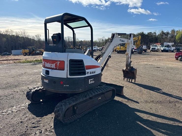 2017-bobcat-e35i-image-6