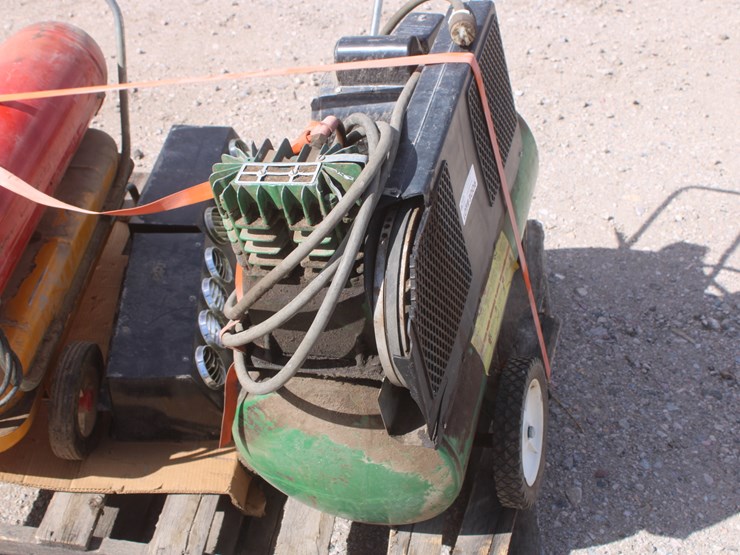 #3006-•-air-compressor-and-heater-image-8
