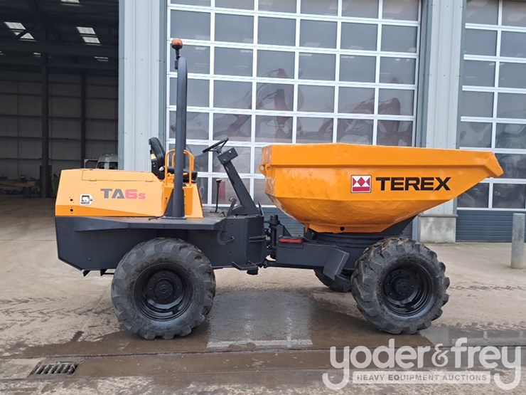 benford-6-ton-swivel-skip-dumper,-roll-bar-image-6
