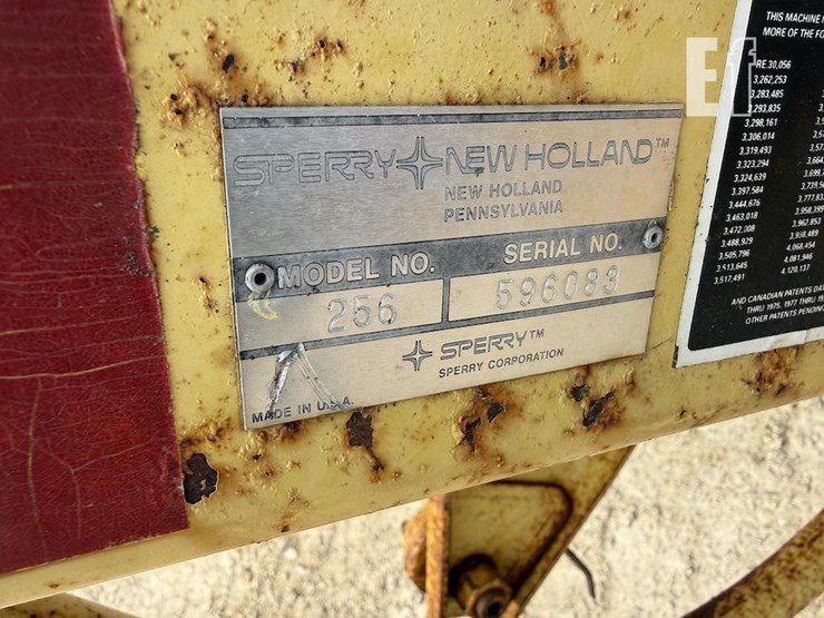 new-holland-256-image-6