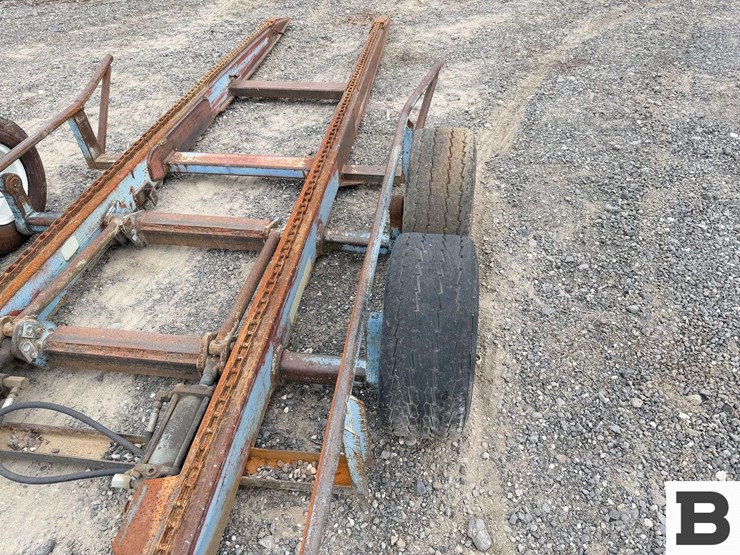 blueline-mfg.-16'-bin-trailer-image-15