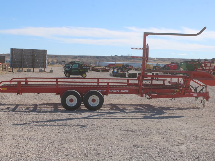 proag-hay-hiker-900-image-6