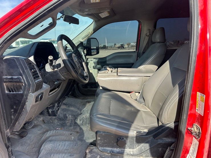 2019-ford-f250-image-11