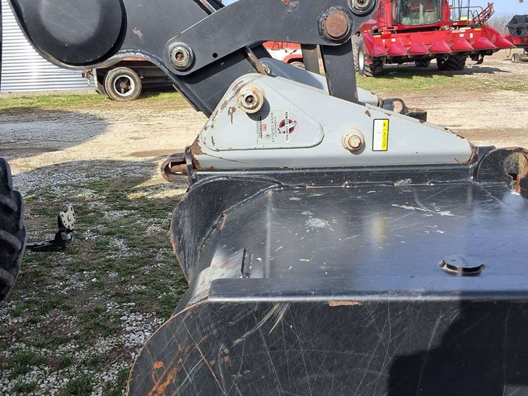 2010-new-holland-t7050-image-34