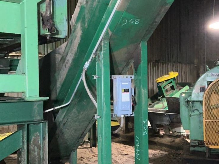 #258-•-chain-chip-conveyor-image-8