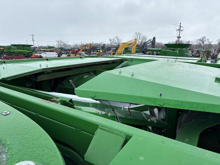 2018-john-deere-s790-image-50