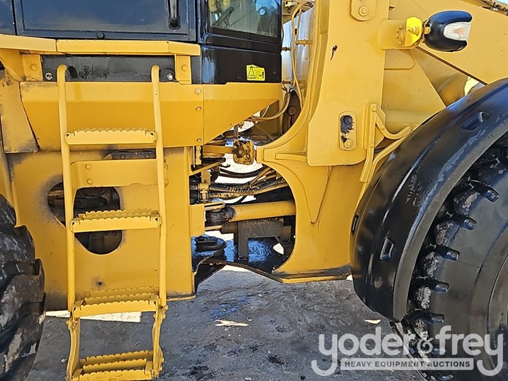 2008-caterpillar-928h-image-9