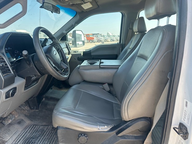 2019-ford-f350-image-10