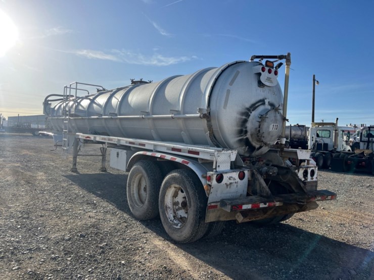 2017-troxell-vacuum-image-7