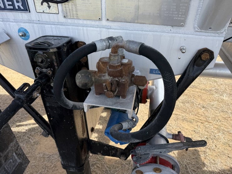 2011-brenner-tank-trailer-image-10