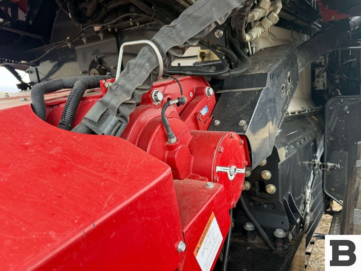 2020-case-ih-8250-image-23
