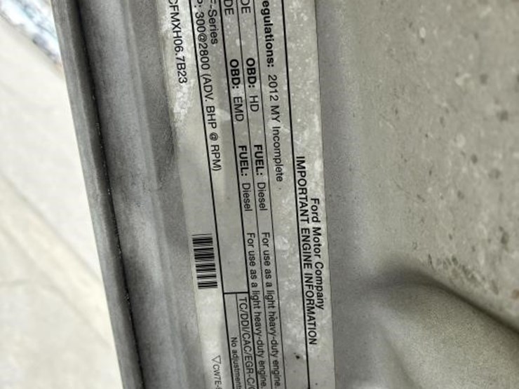 2012-ford-f550-image-8