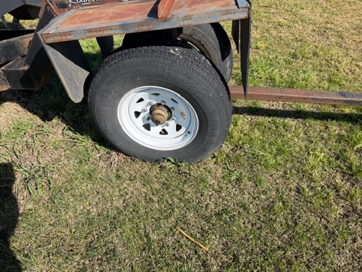 #2642-•-texas-industry-40'-header-trailer-image-9