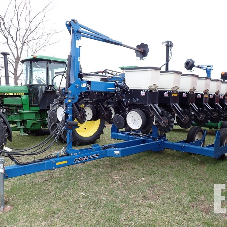 2012 KINZE 3500