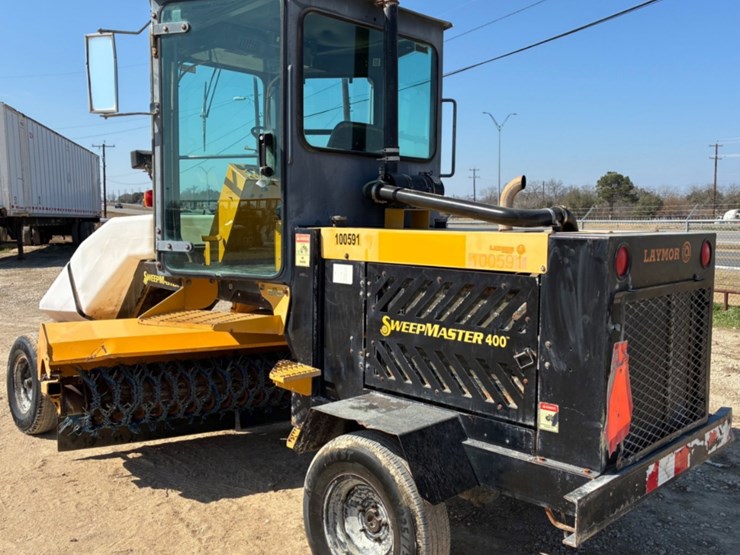 lay-mor-sweepmaster-400-image-6