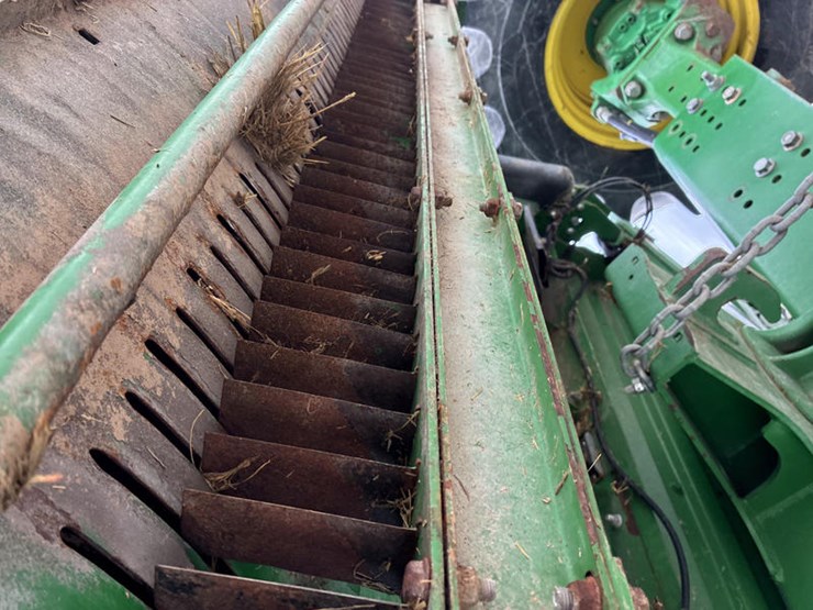 2014-john-deere-s670-image-69