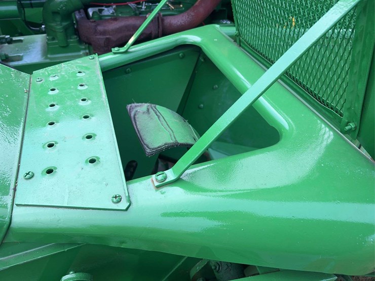 john-deere-227-image-72