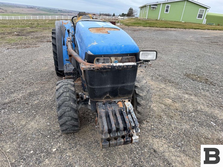2002-new-holland-tn75v-image-9