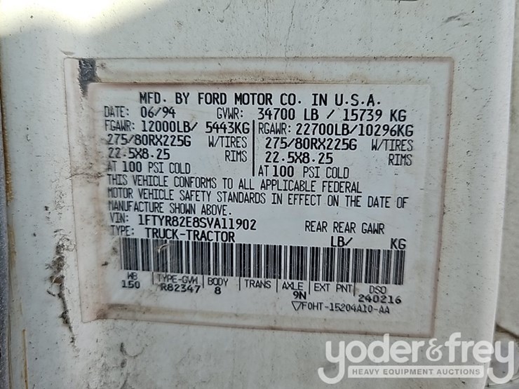 1995-ford-l8000-image-40