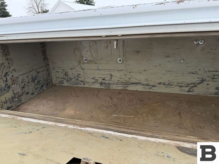 2001-ford-f350-image-26