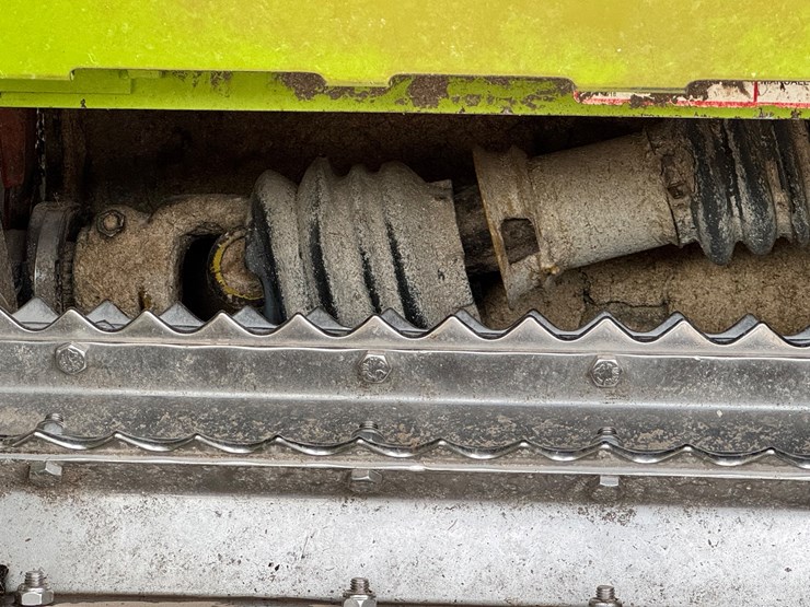 claas-orbis-750-image-34