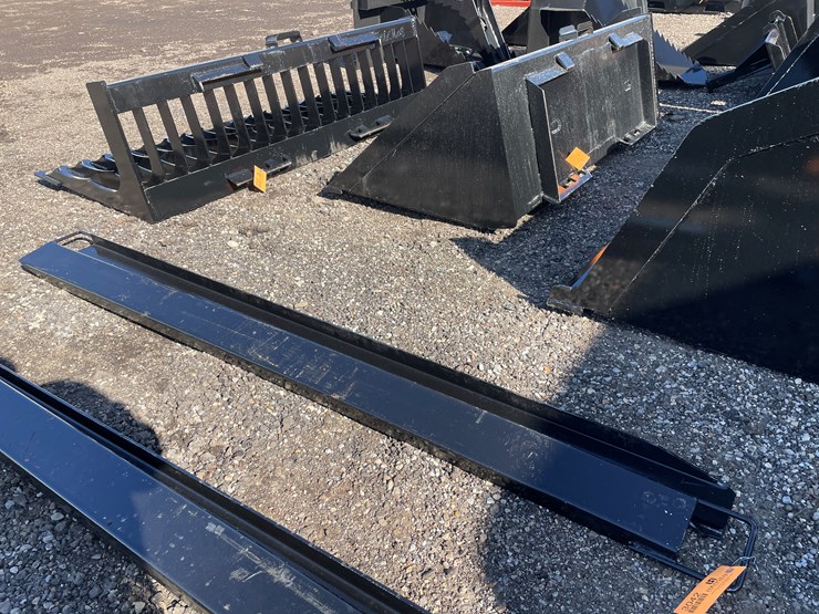 #3042-•-84"-fork-extensions-image-1