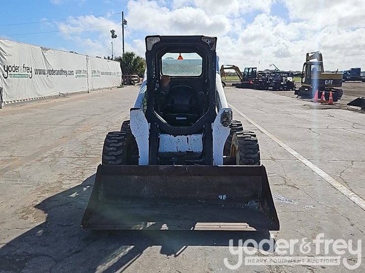 2017-bobcat-s650-image-11