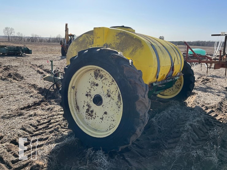 water-tank-on-transport-9586-image-3